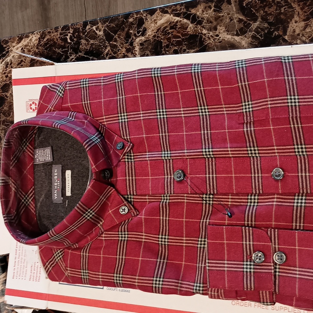 ()Nwt Van Heusen Ls dress shirt